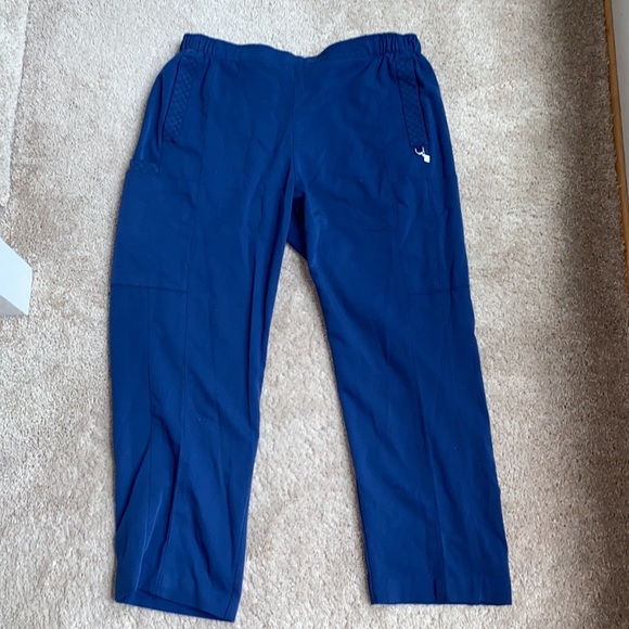Vera Bradley Pants - Vera Bradley Scrub Pants in Large Petite Blue